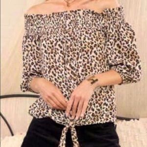On/off shoulder leopard top